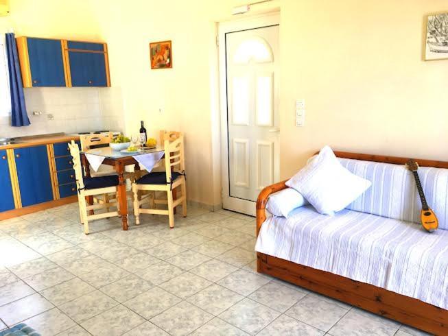 Agia Pelagia  Evangelia House Sea View Apartments מראה חיצוני תמונה